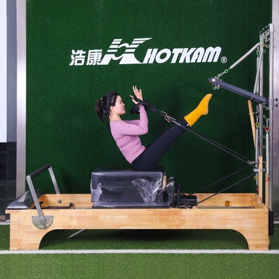 Βαθιά κοντόχοντρη μηχανή μεταρρυθμιστών Pilates εξοπλισμού άσκησης φόρτωσης 200kg Pilates
