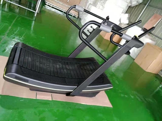 Treadmill σωλήνων 3mm εμπορική κυρτή τρέχοντας περιοχή 1500*440mm εξοπλισμού γυμναστικής